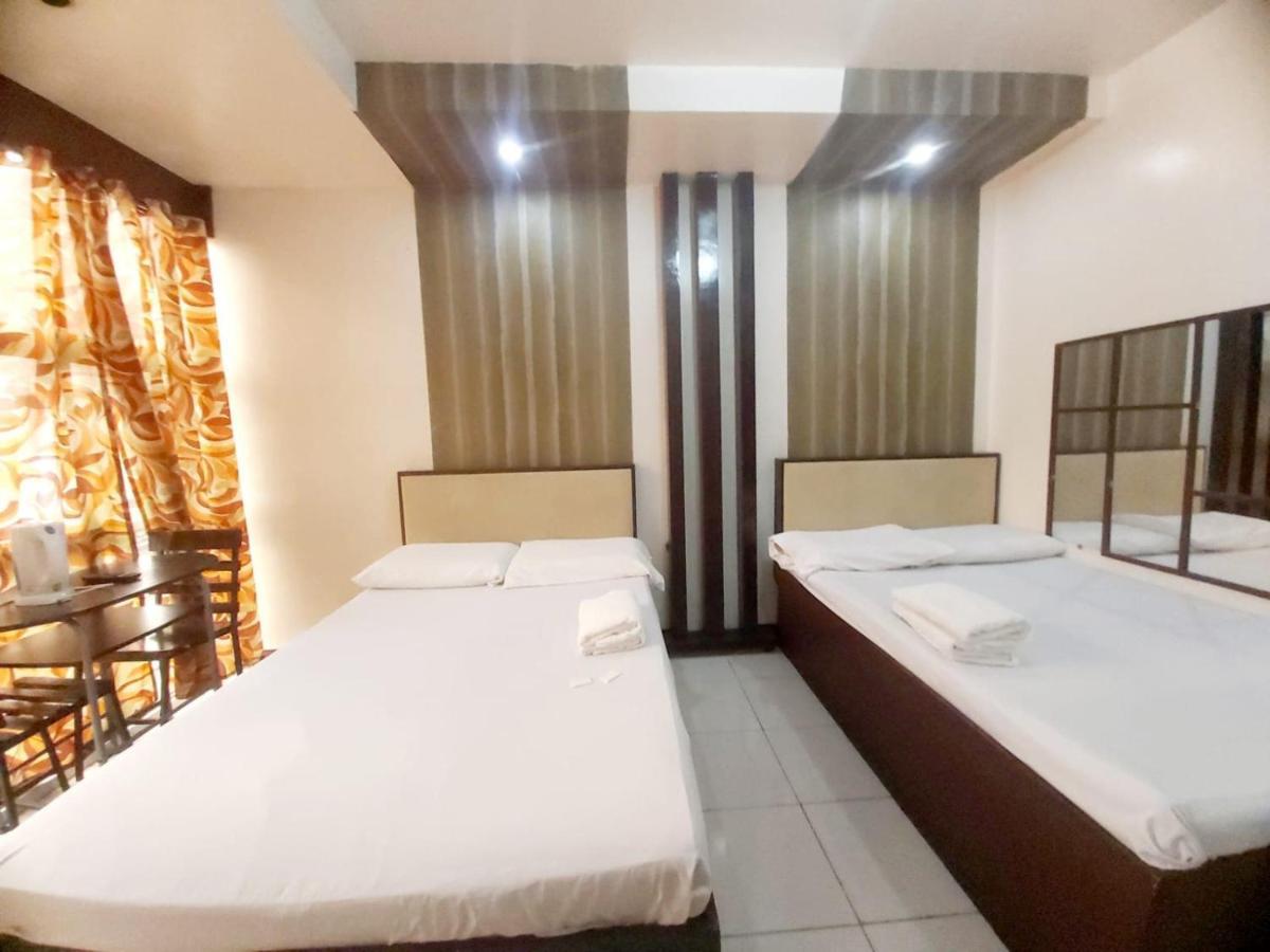 Cosmo Hotel Espana Near Ust Manila Exterior foto